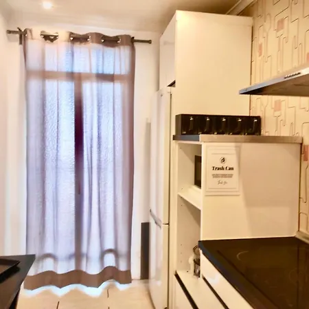 Happy Sevilla Apartamento *